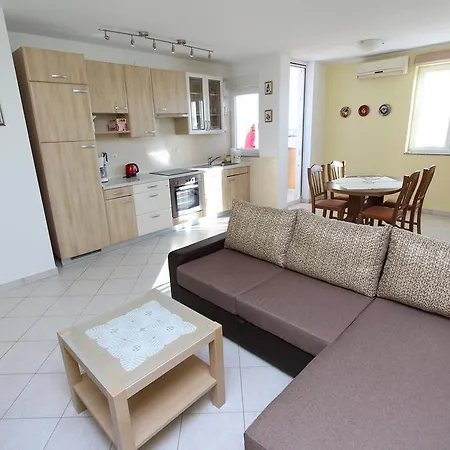 Apartment Dila